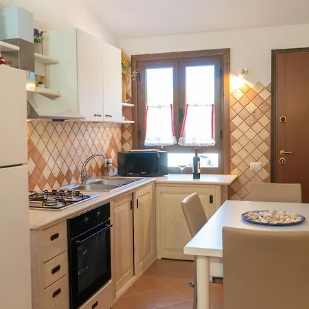 Apartment Sweet Holidays - Ludovica - A Pochi Minuti Dal Mare Di E Budoni Con Posto Auto